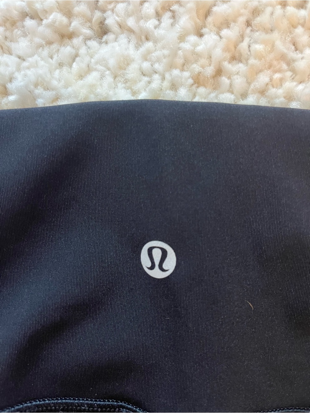 LULULEMON Size 0 Leggings. - Picture 4 of 4